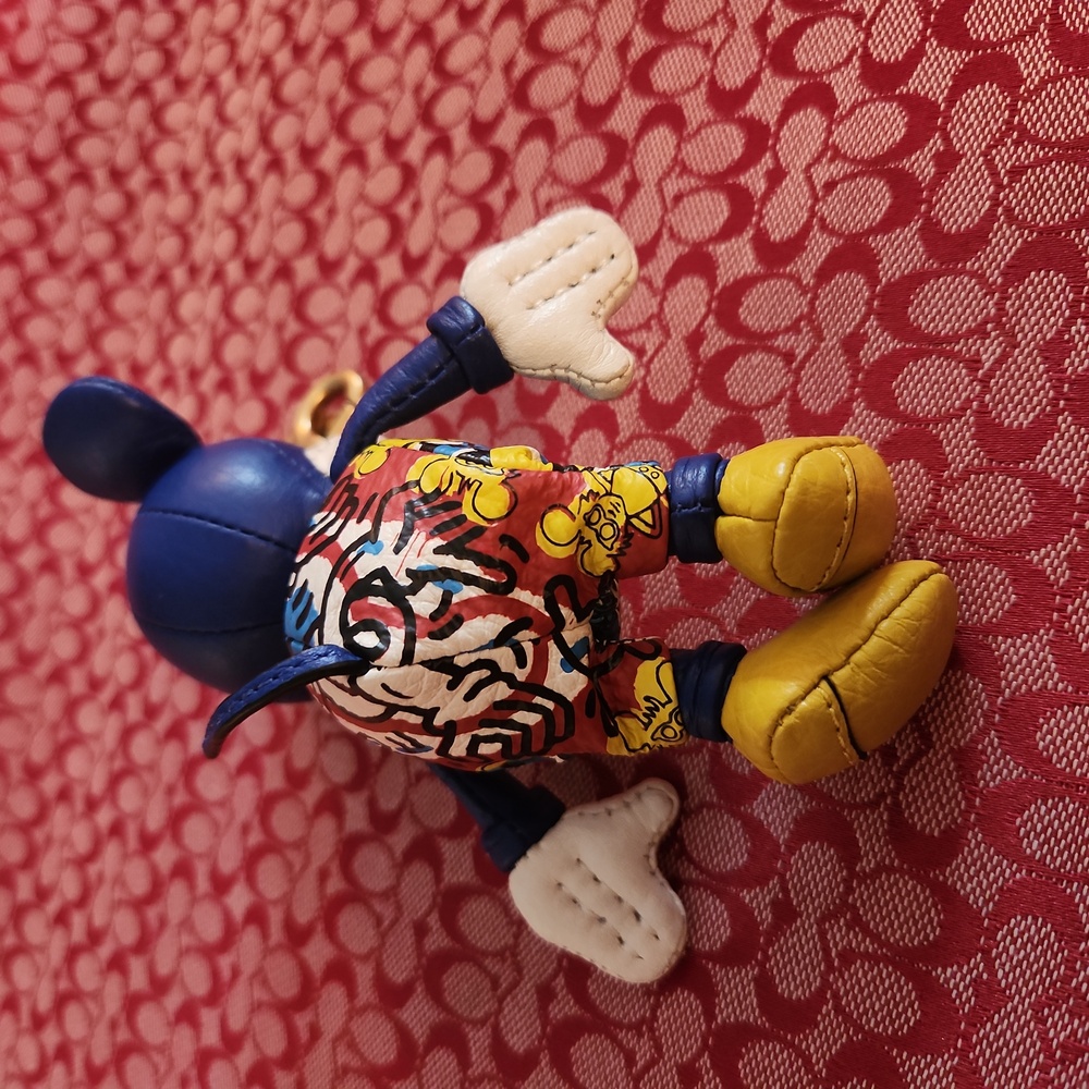 M.M.key Chain - Picture 6 of 8